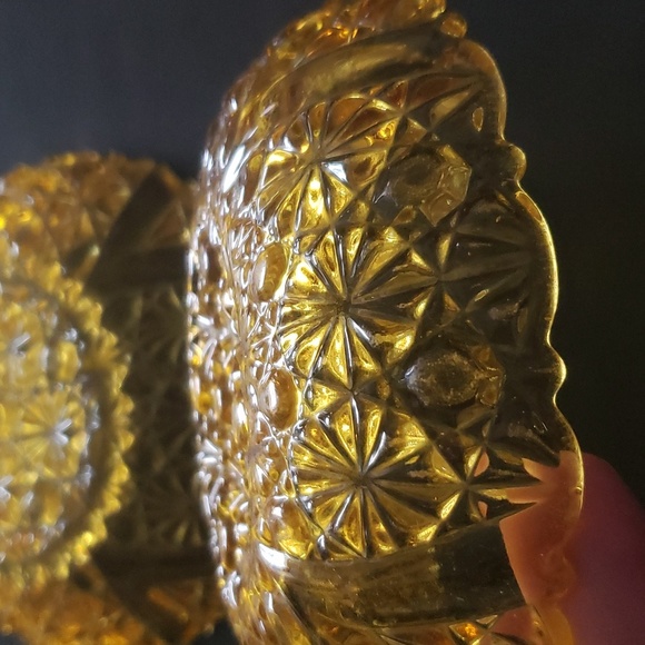 L.G. Wright Daisy and Button Amber Glass - Picture 7 of 12